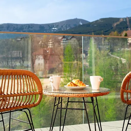 Апартаменты Rj Widok Na Sniezke Карпач